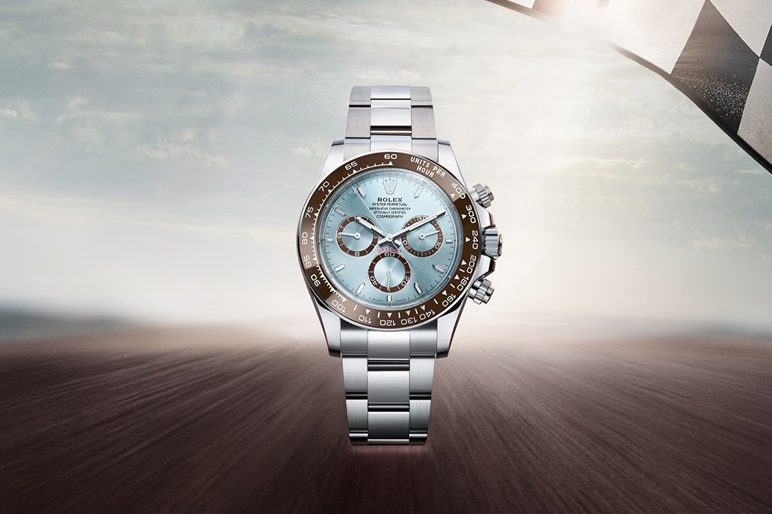 Michael Kors watches in a shop window 5708395 Stock Photo at Vecteezy