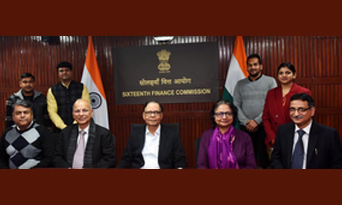 16th Finance Commission holds 1st meeting, seeks wider parleys with states