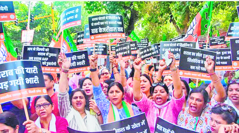 Delhi BJP protests against AAP, demands CM’s resignation