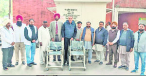 Ex-BJP Chief Sanjay Tandon provides wheelchairs for elderly