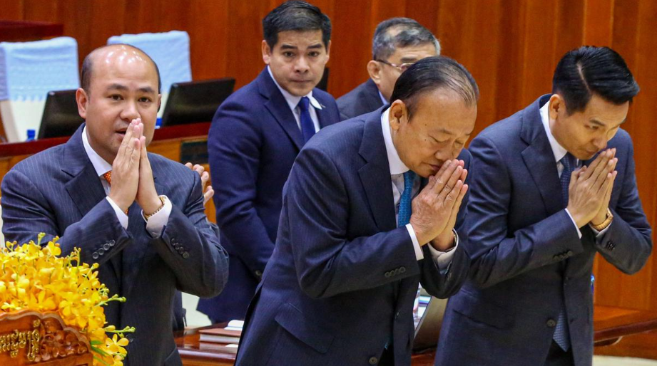 Cambodia’s new PM wins lawmakers’ approval for his brother to become deputy