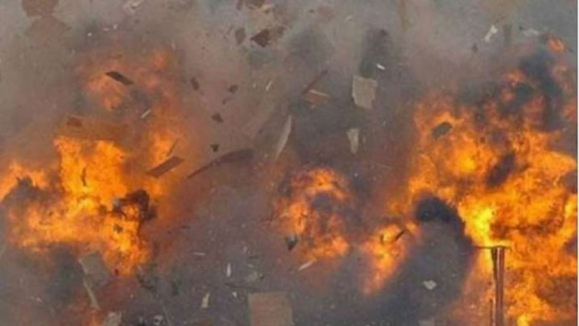 Explosion at Uttar Pradesh Festival Kills Four Children, Injures Others