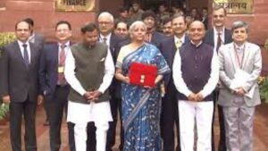 Union Finance MinisterNirmala Sitharaman departs from Rashtrapati Bhavan en route to Parliament