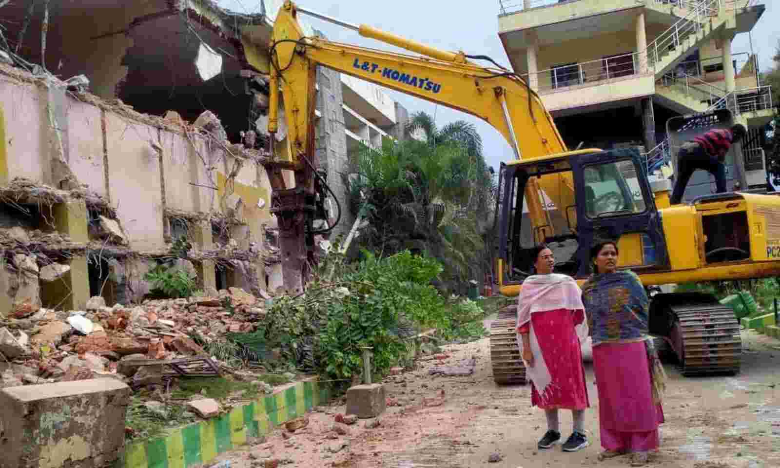 Government Criticized for Demolition of Homes in Tirupati