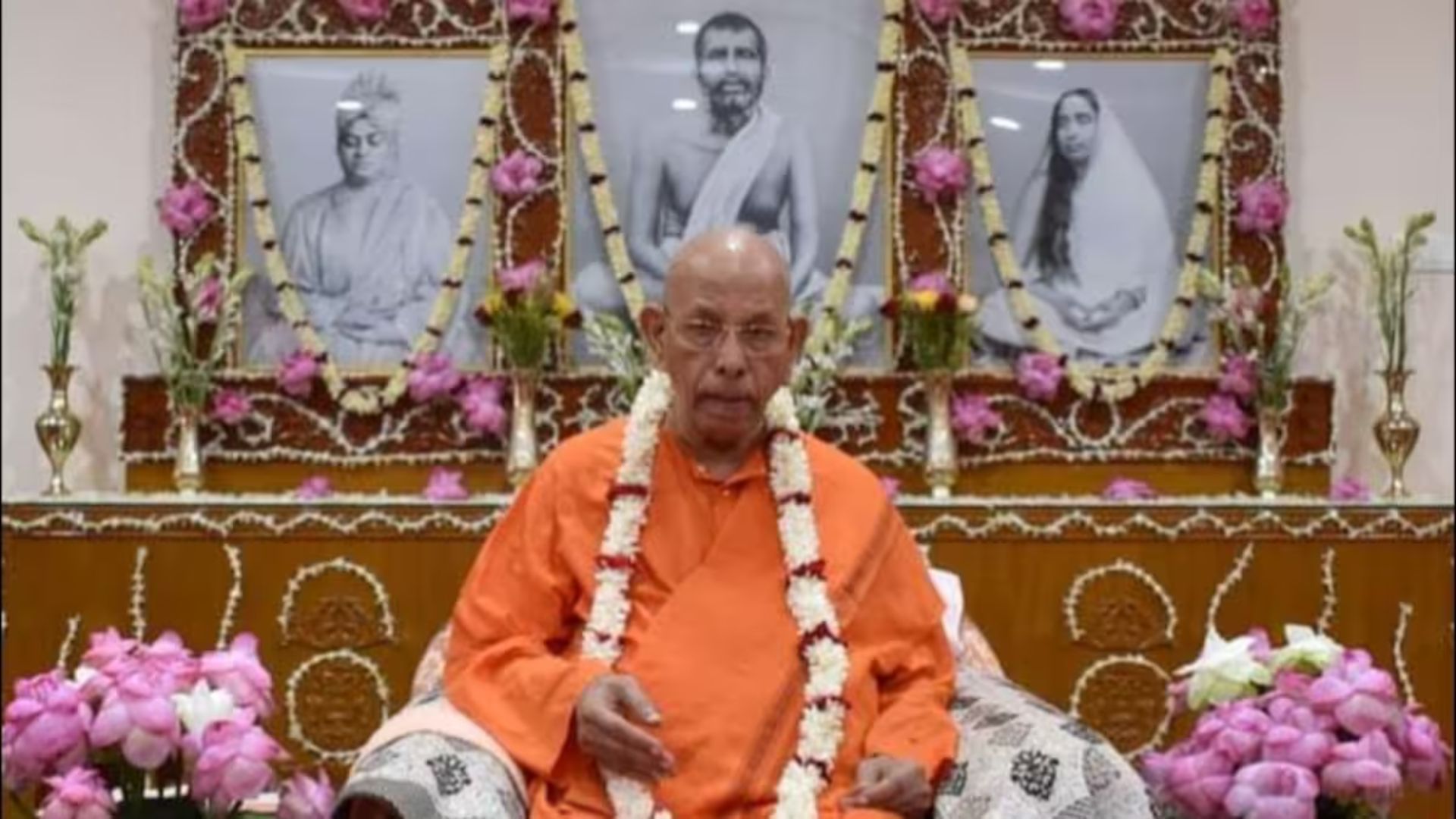 Ramakrishna Mission Chief Swami Smaranananda Maharaj Passes Away at 95