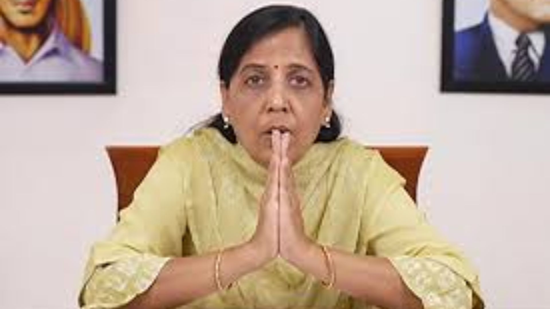 AAP MLAs meet Sunita Kejriwal, support Kejriwal’s continuation as Delhi CM