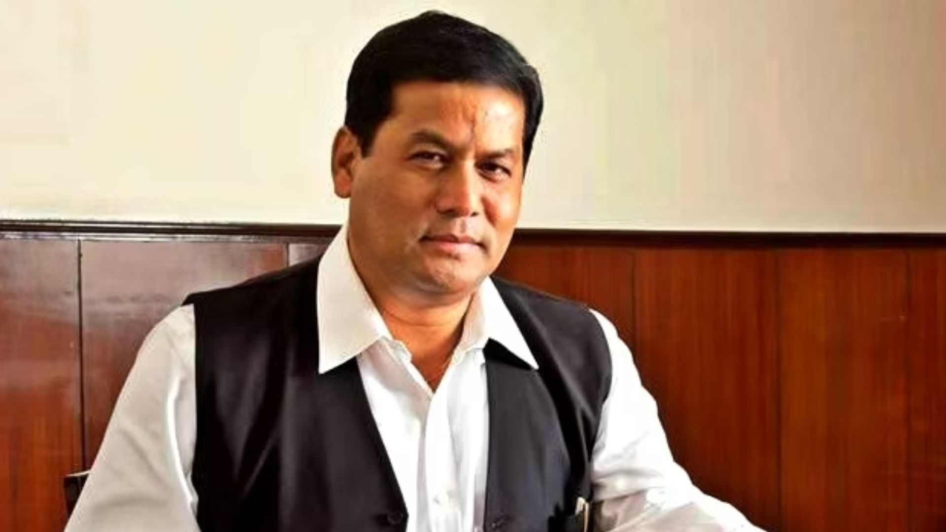 Union Minister Sarbananda Sonowal declares assets worth Rs 4.76 crore