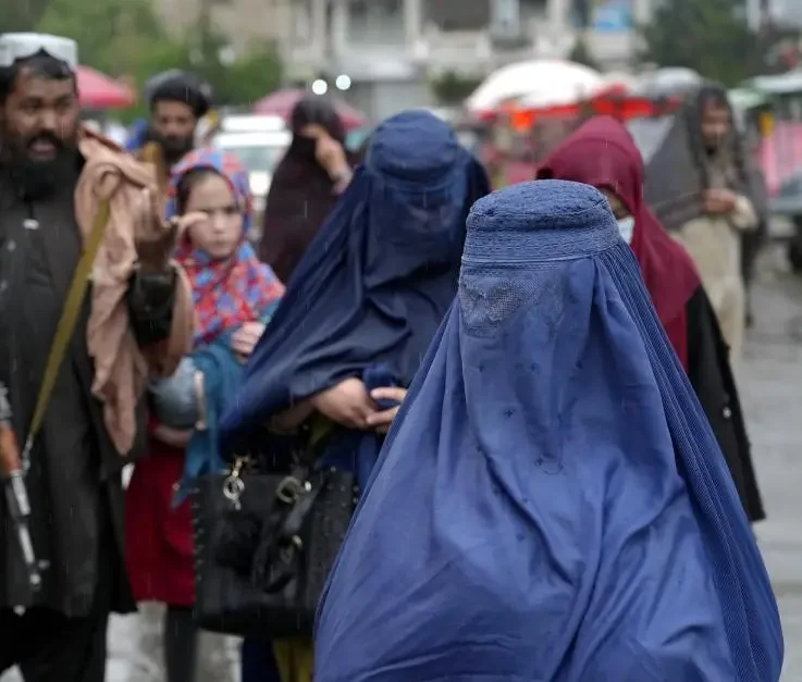 UN Report: Taliban’s Reign in Afghanistan Crushes Dreams of Girls