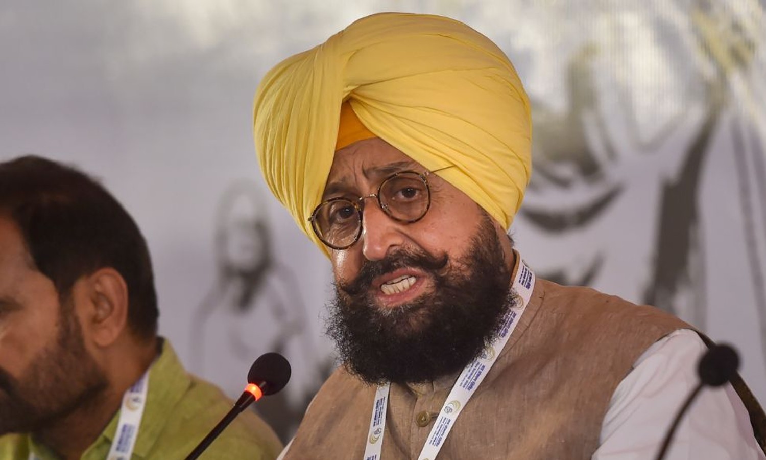Mann government has not yet provided farmers with compensation: Bajwa
