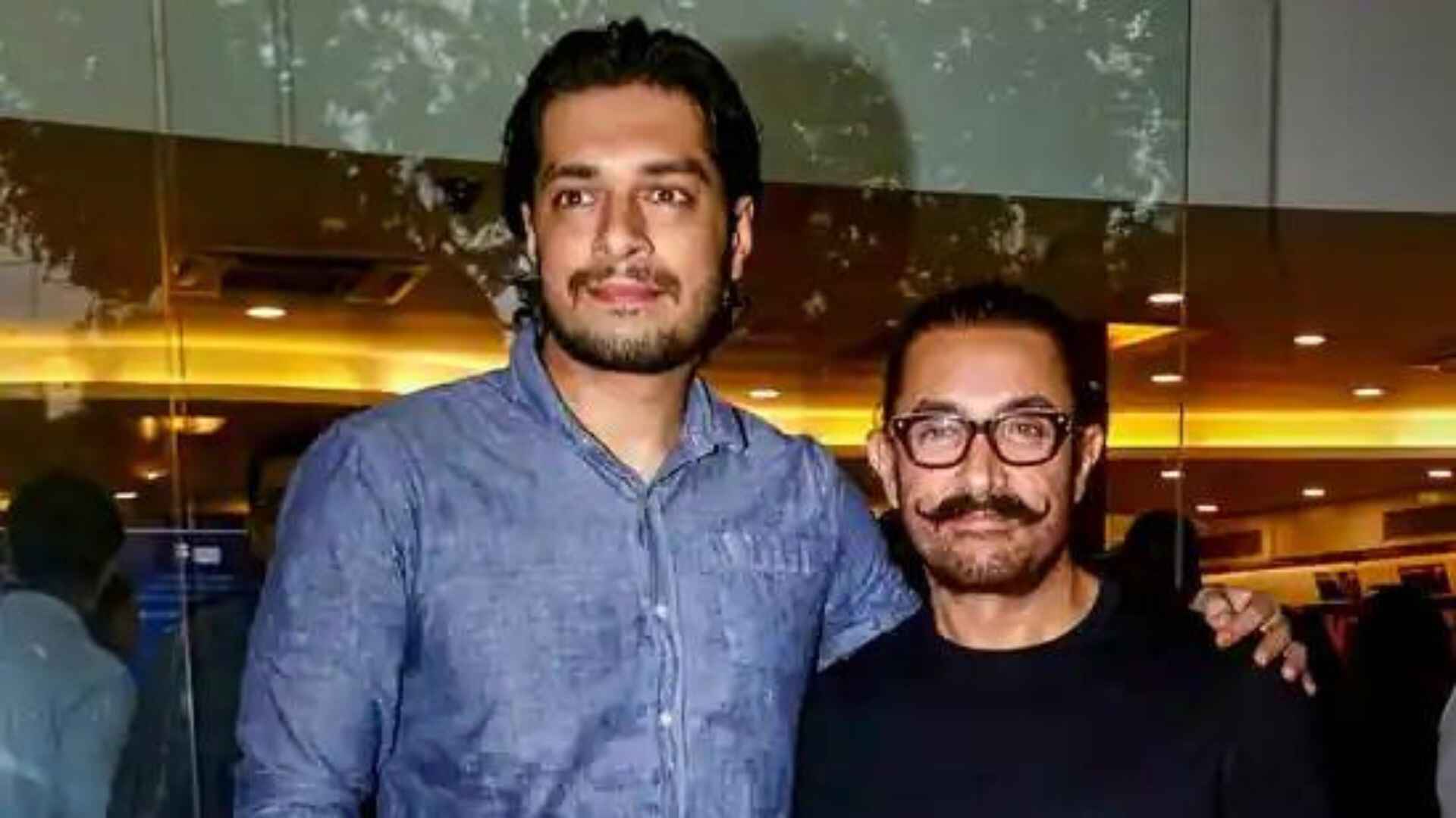 Aamir Khan (R) with son Junaid (L)