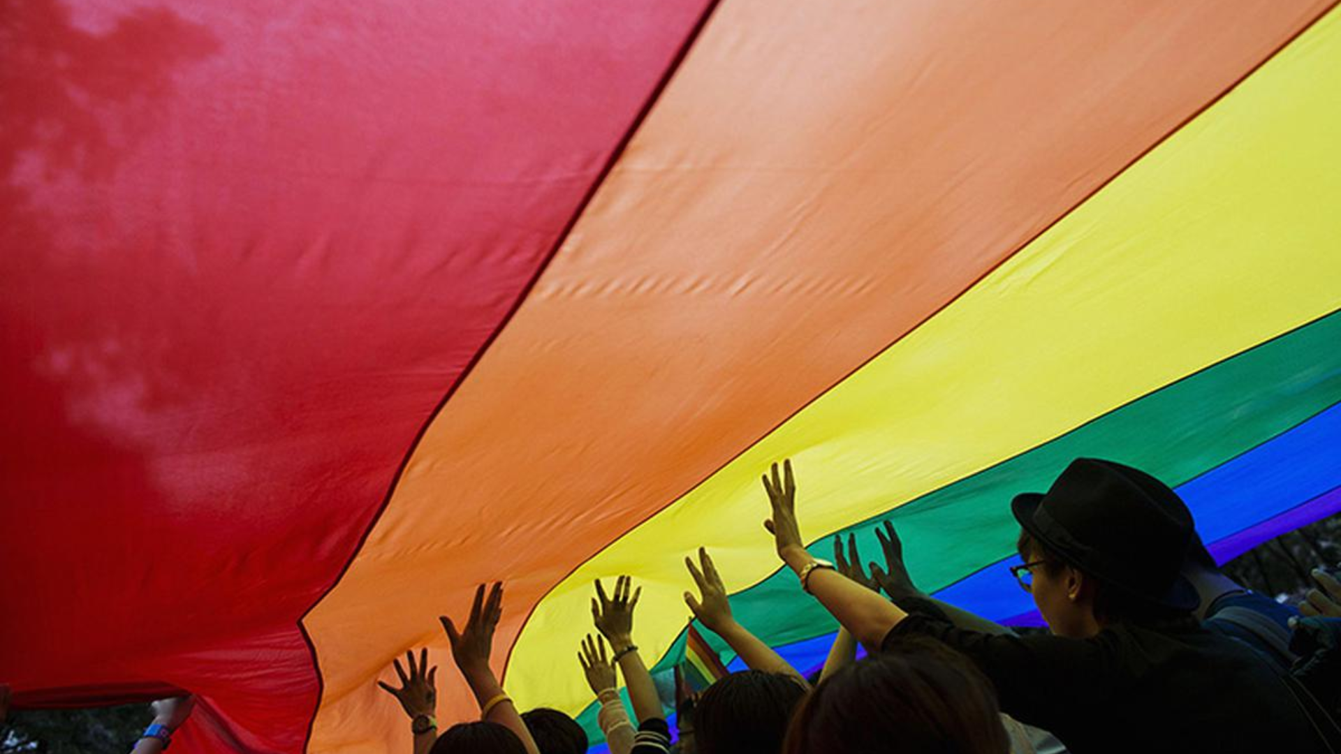 Iraq criminalises same-sex relationships,15 years in prison