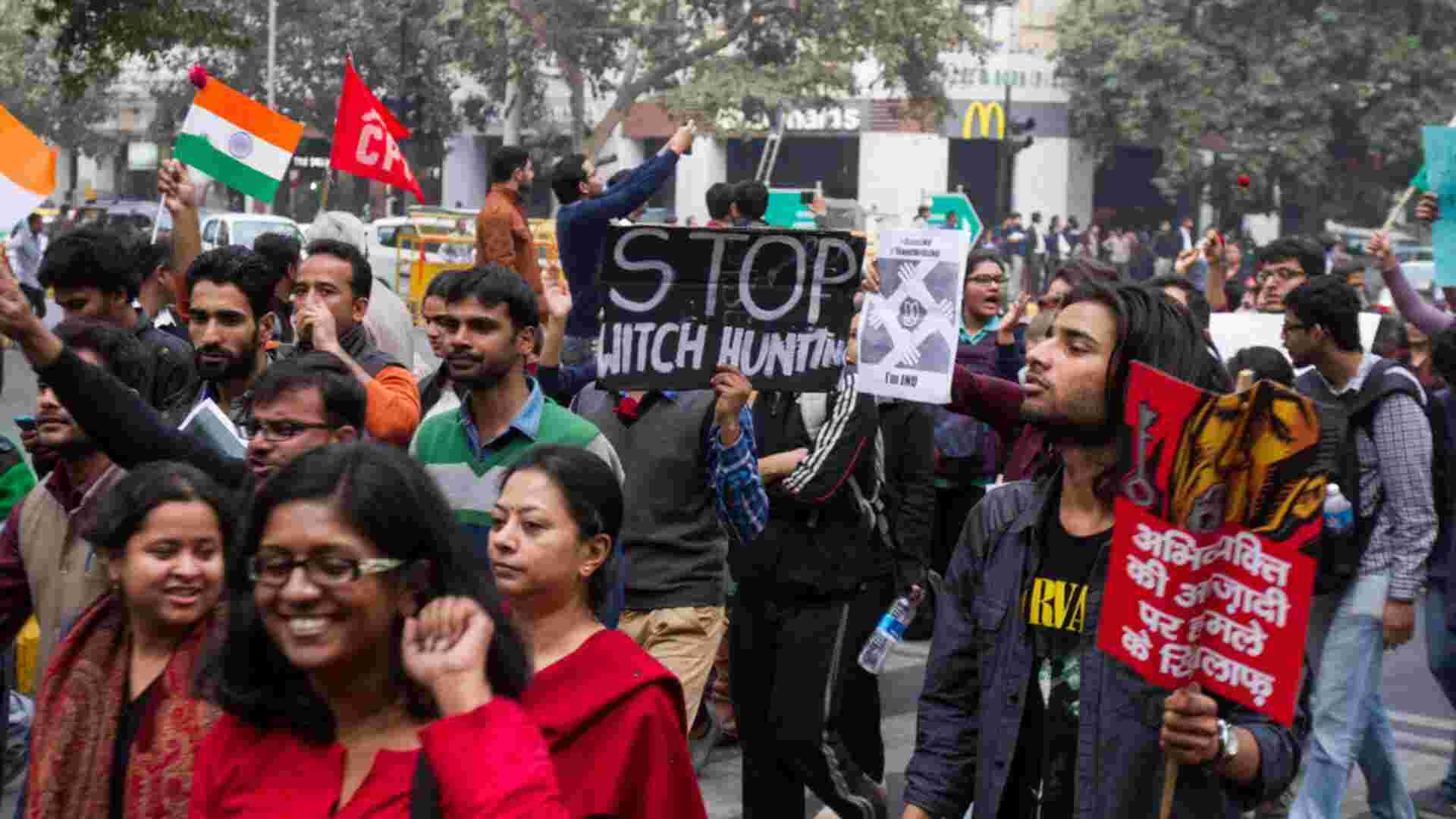 JNU Students stage Protest, accuse VC of University’s Sellout
