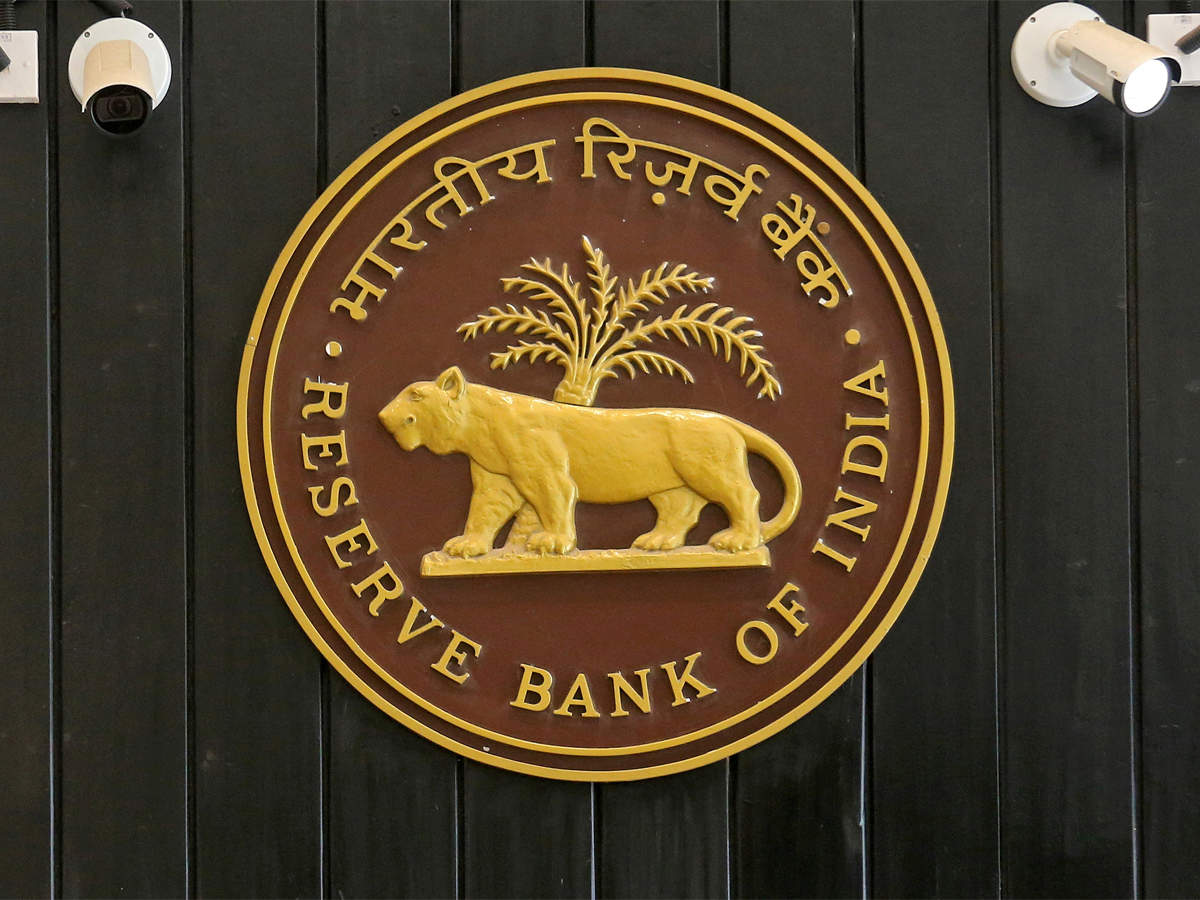 RBI Limits Kotak Mahindra Bank’s Online Customer Onboarding and Credit Card Issuance