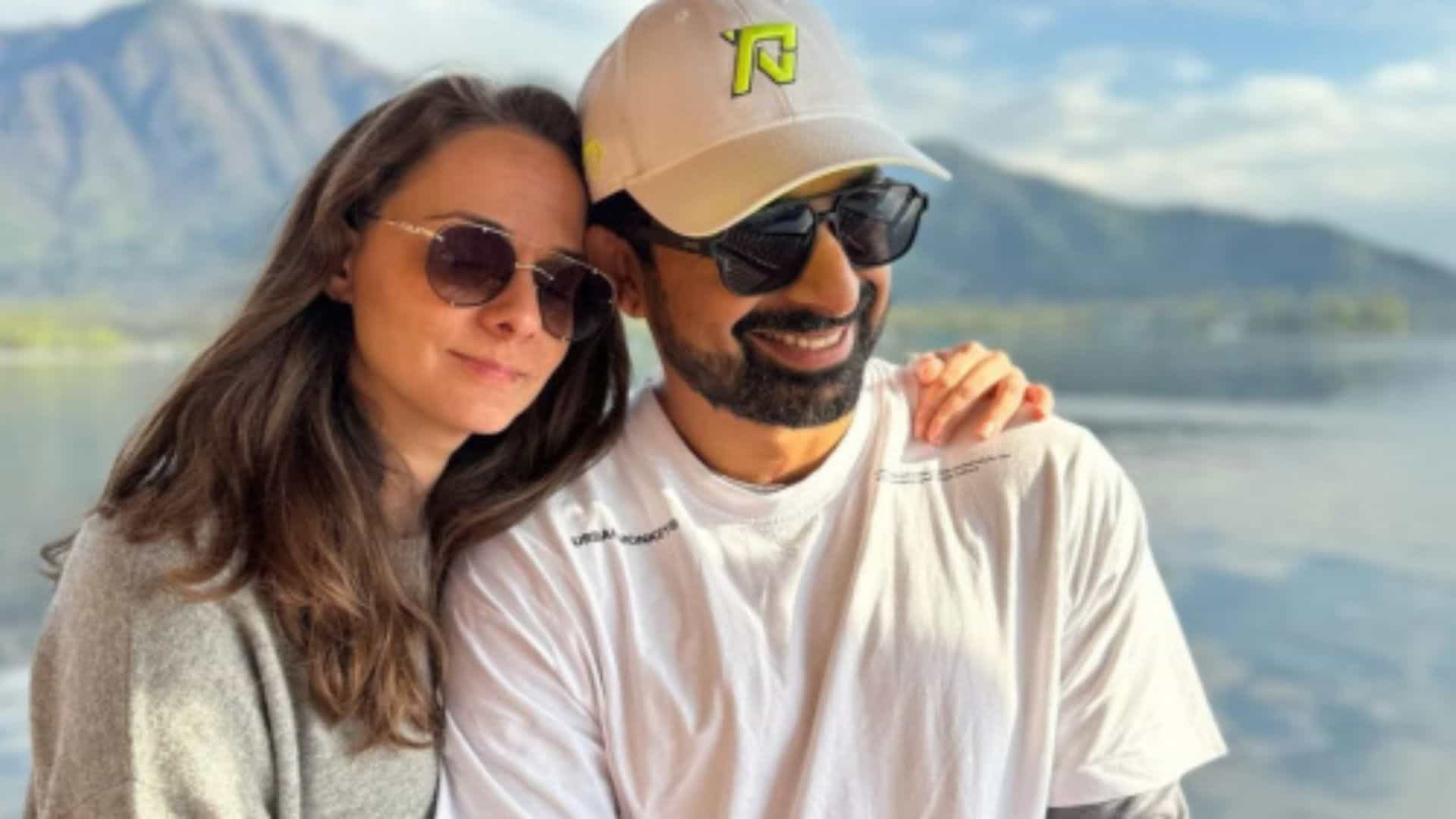 Actor Rannvijay Singha drops wholesome video with wife Prianka Singha celebrating 10th marriage anniversary