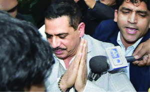 Can Vadra join the league of Firoze Gandhi?