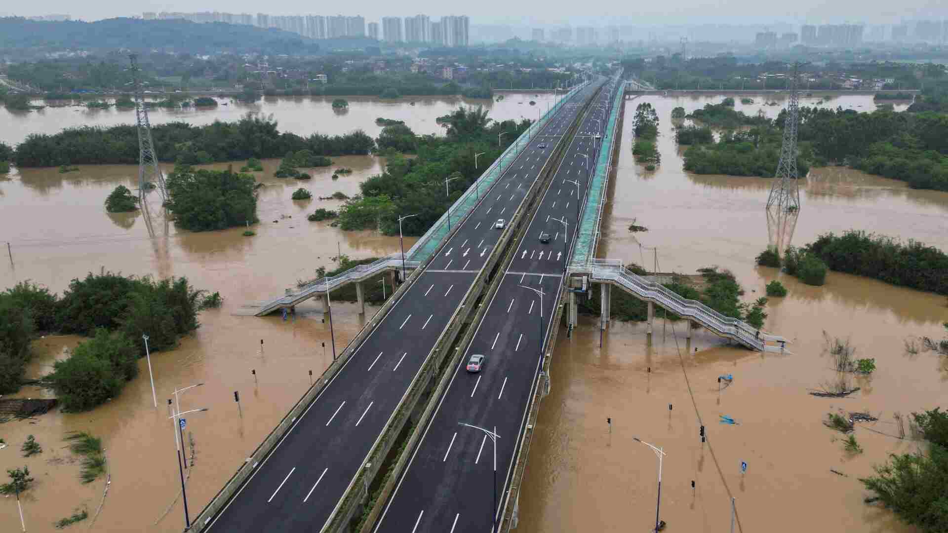 Southern China Facing Severe Floods