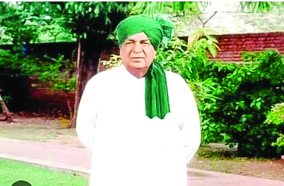Former Devi Lal was the only candidate who consisted three LS seats