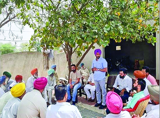 Sumit Khudian holds corner meetings in Bhucho Mandi cnstituency, highlights AAP’s commitment