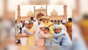 Eid-ul-Fitr celebrations set for Thursday across India, Wednesday in Kargil