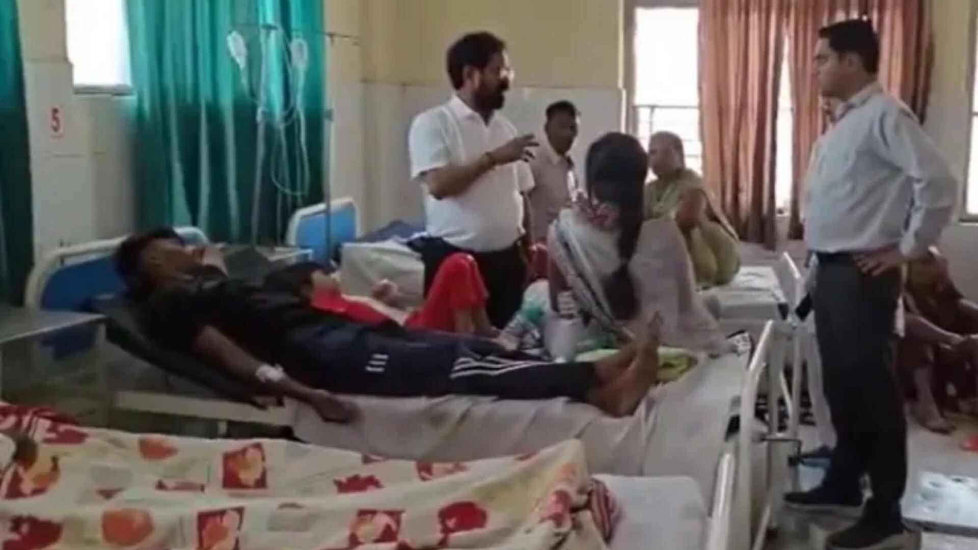 70 Hospitalized in UP’s Ambedkar Nagar, Food Poisoning Suspected