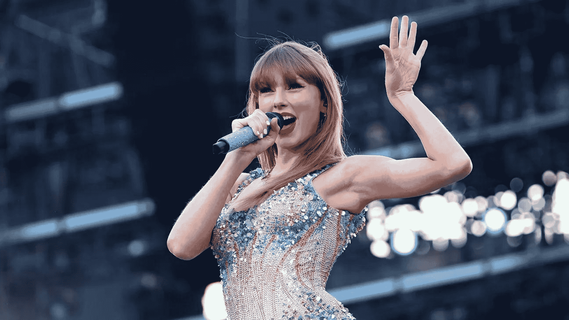 Taylor Swift Fans Buzzing Over Alleged Album Leak