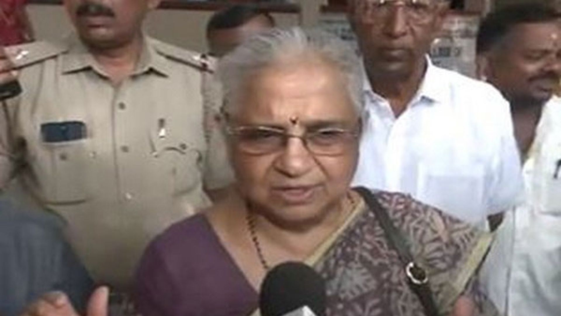 Lok Sabha Election 2024 Phase 2: ‘Don’t sit at home’ says RS MP Sudha Murty after casting vote