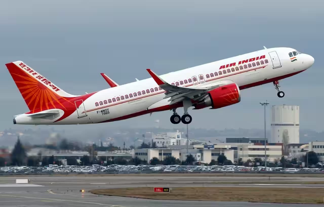 Air India Announces Salary Increments And Performance Bonuses For Staff