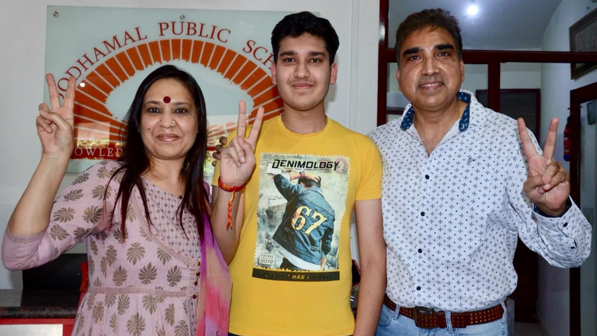 Aarav Vivek Gupta Shines Bright in J&K UT’s Class 10th CBSE Results, Family Shares Joy