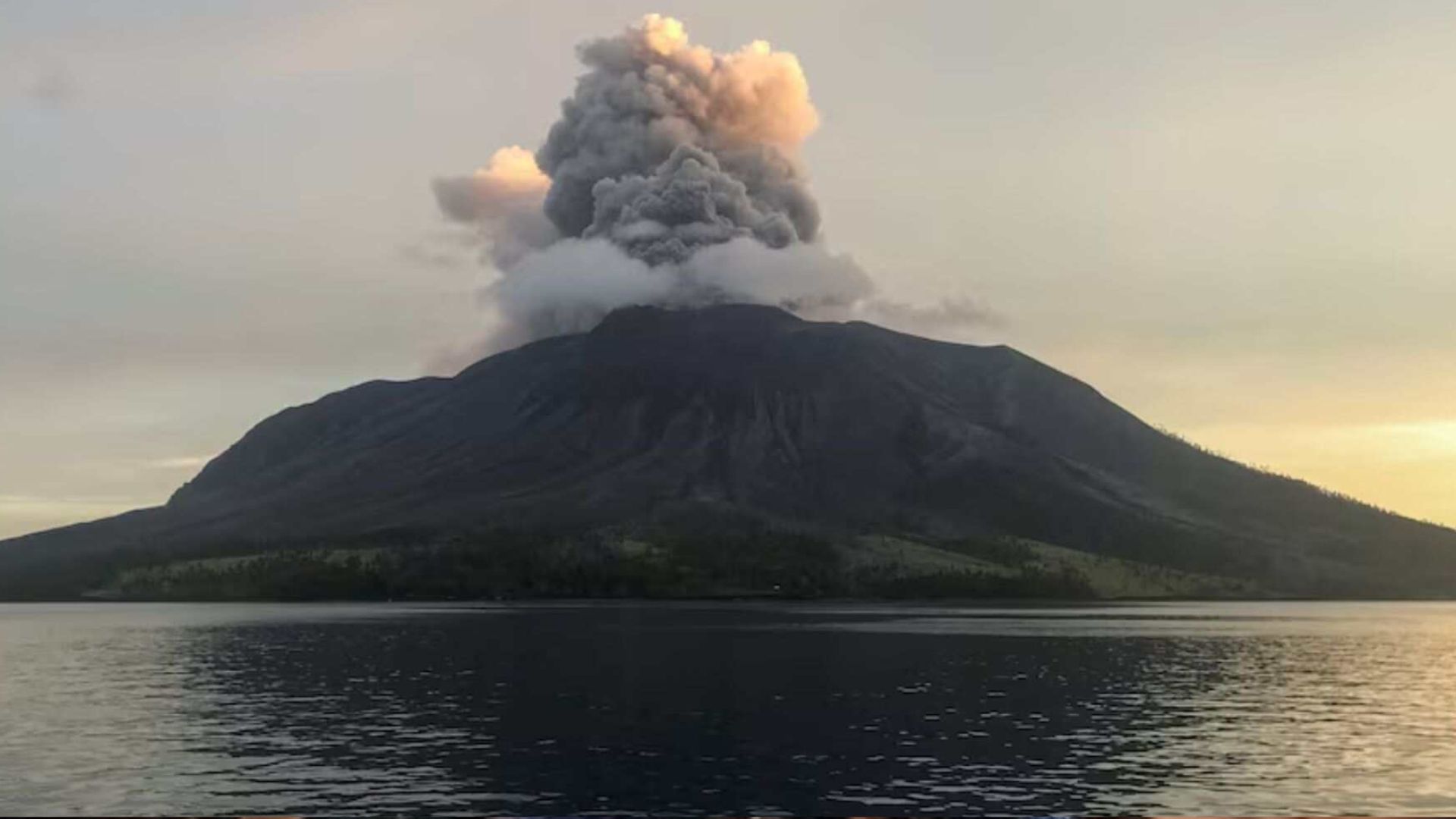 Indonesia Relocates 10,000 People in Wake of Volcano Eruption
