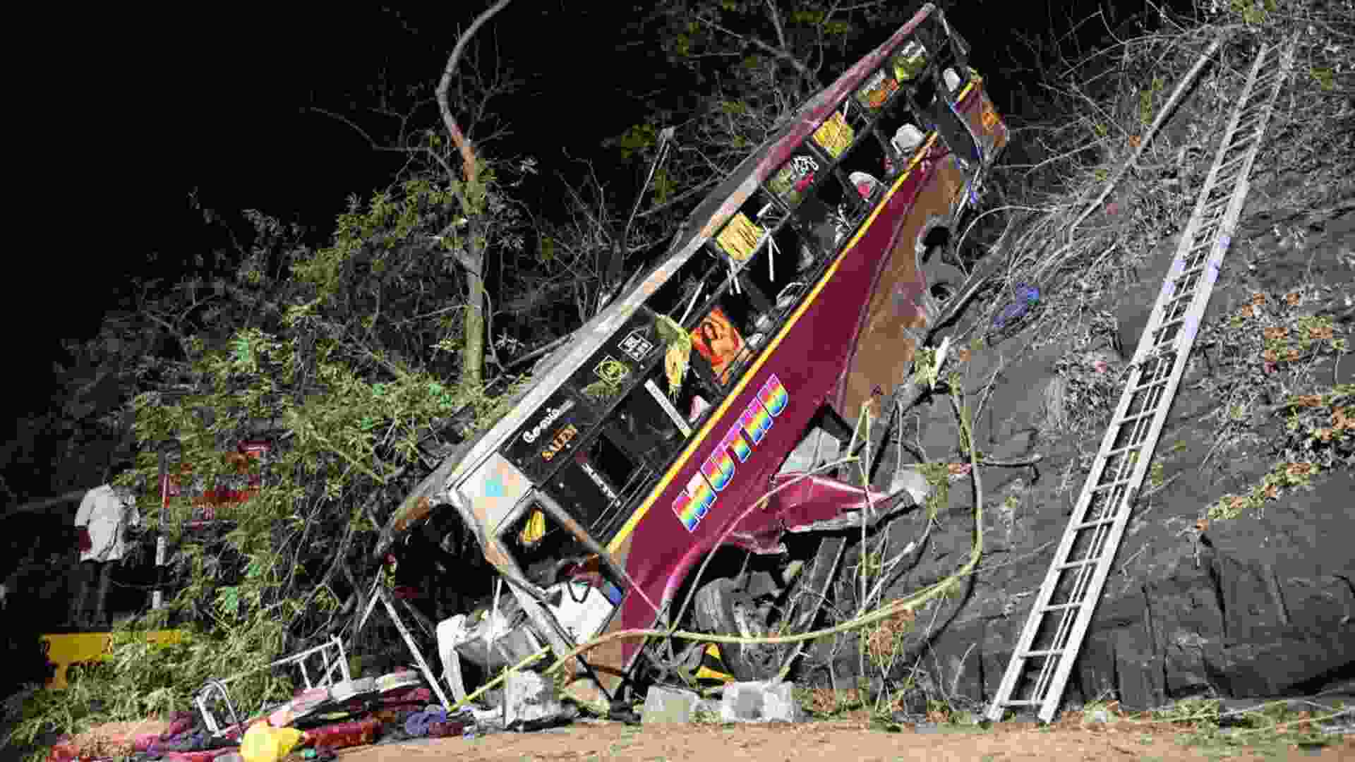 Bus Accident in Yercaud, Tamil Nadu