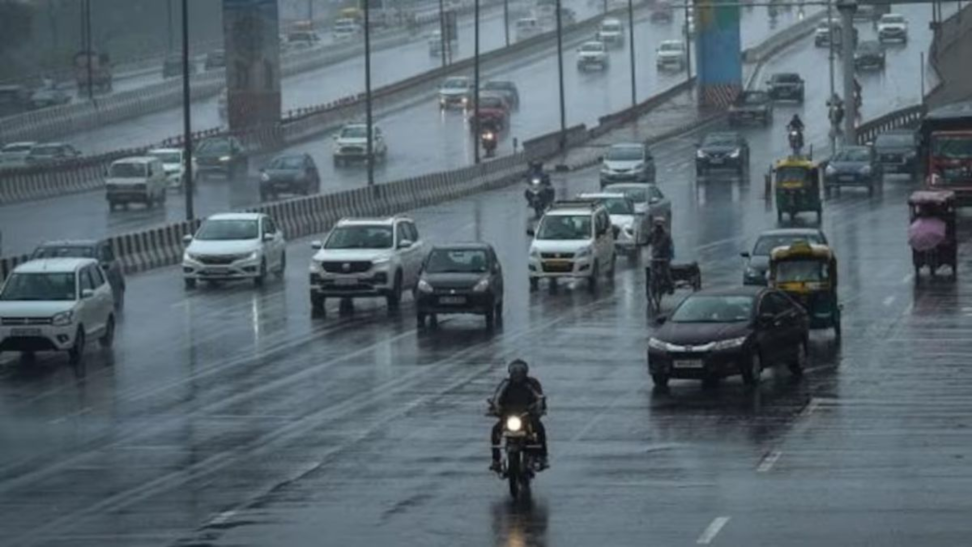 Delhi to Get a Breezy Break: Light Rain and Gusty Winds Expected