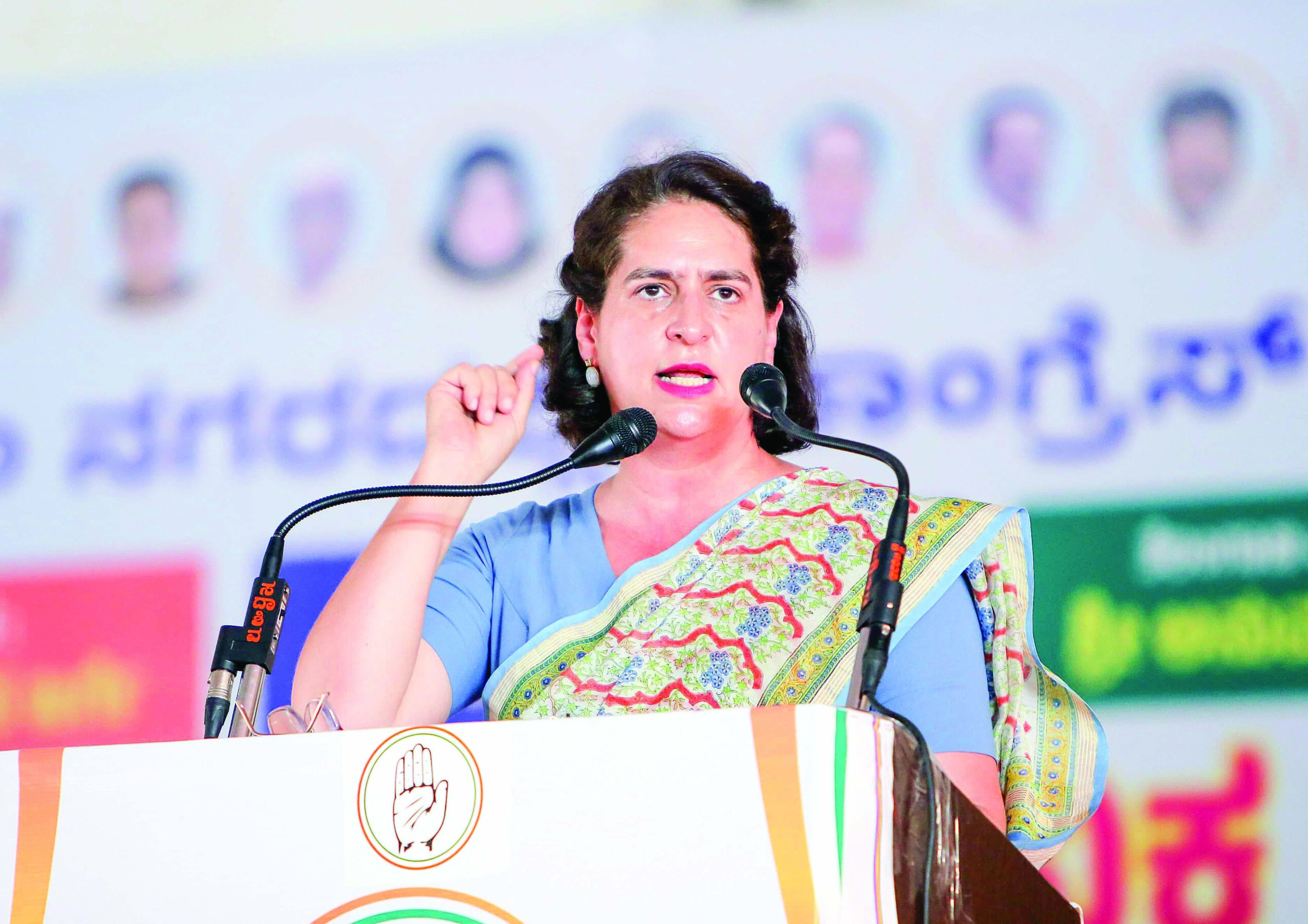Priyanka at helm of Congress campaign in Rae Bareli, Amethi