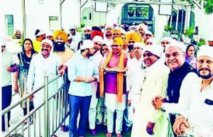 Dr. Subhash Sharma commences election campaign with Takht Sri Kesgarh Sahib 