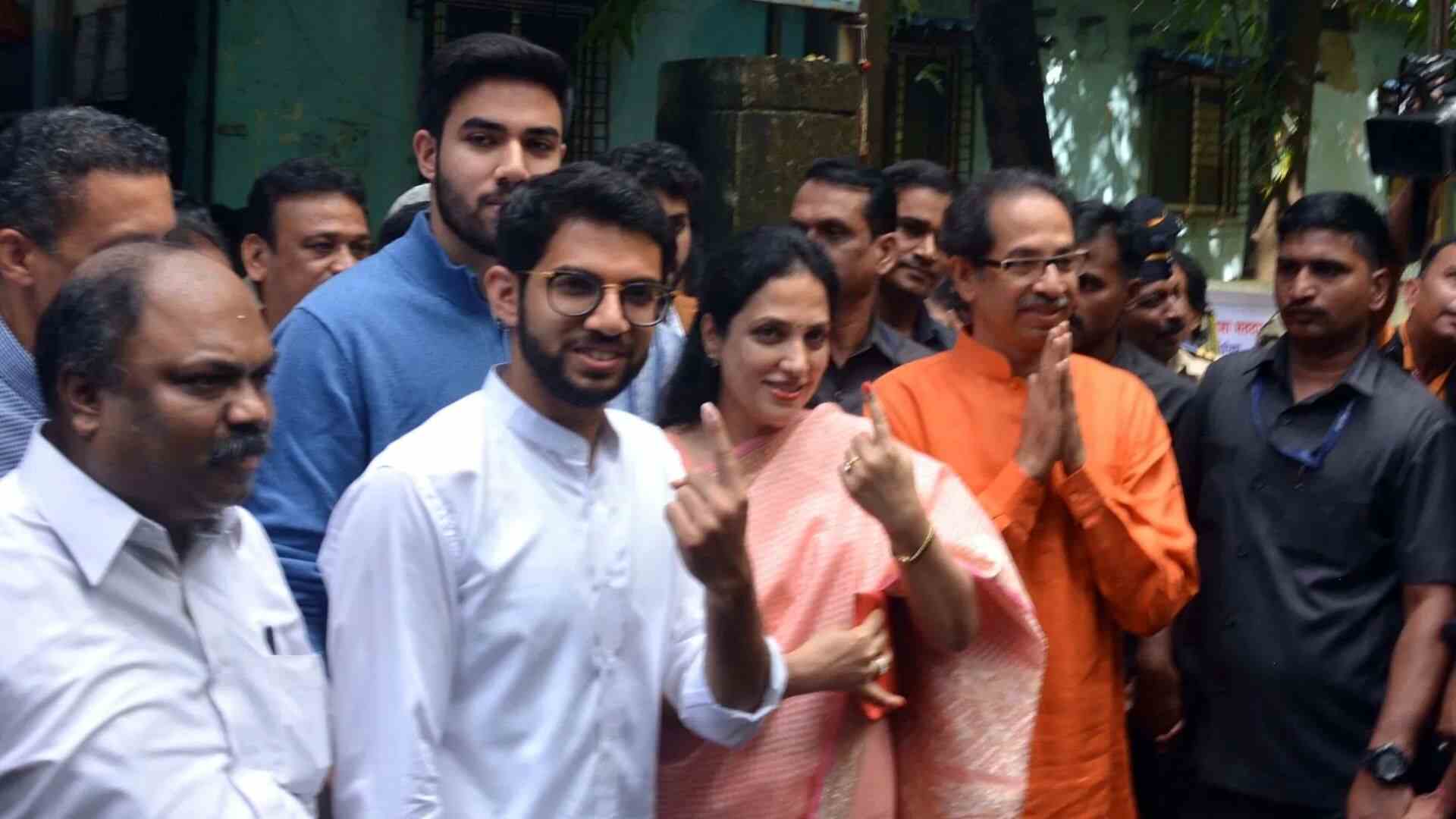 Mumbai: Uddhav Thackeray, His Wife Rashmi And Son Aaditya Cast Their Vote