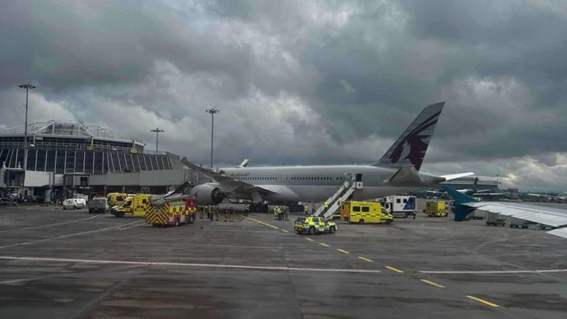 Qatar Airways Flight To Dublin Experiences Turbulence, Injuring 12 Passengers