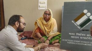 Election Polling 2024: 1409 Elderly And Disabled Voters Use Home Voting Facility In Delhi