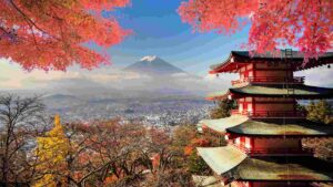 Japan: Mt. Fuji Viewpoint Gets Mesh Barrier To Manage Crowds