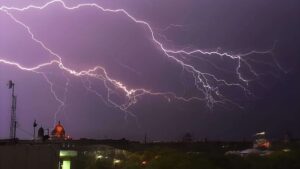 Dust Storm And Thunder Storm In Delhi, 2 Dead |  How It Forms And Impact On Daily Life