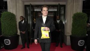 Met Gala 2024: Actor Michael Shannon Brings Potato Chips Worth ₹1.5 Lakhs