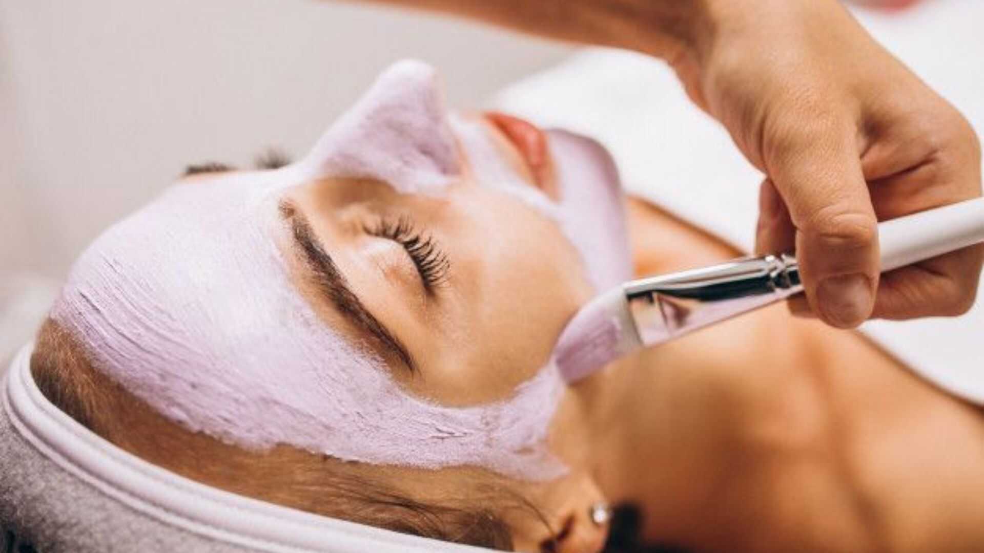 Unlocking Radiance With These Tips for Tailored Facial Treatments