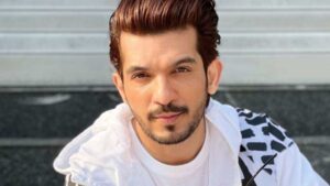 Arjun Bijlani Shares Cybercrime Ordeal, Urges Vigilance Online