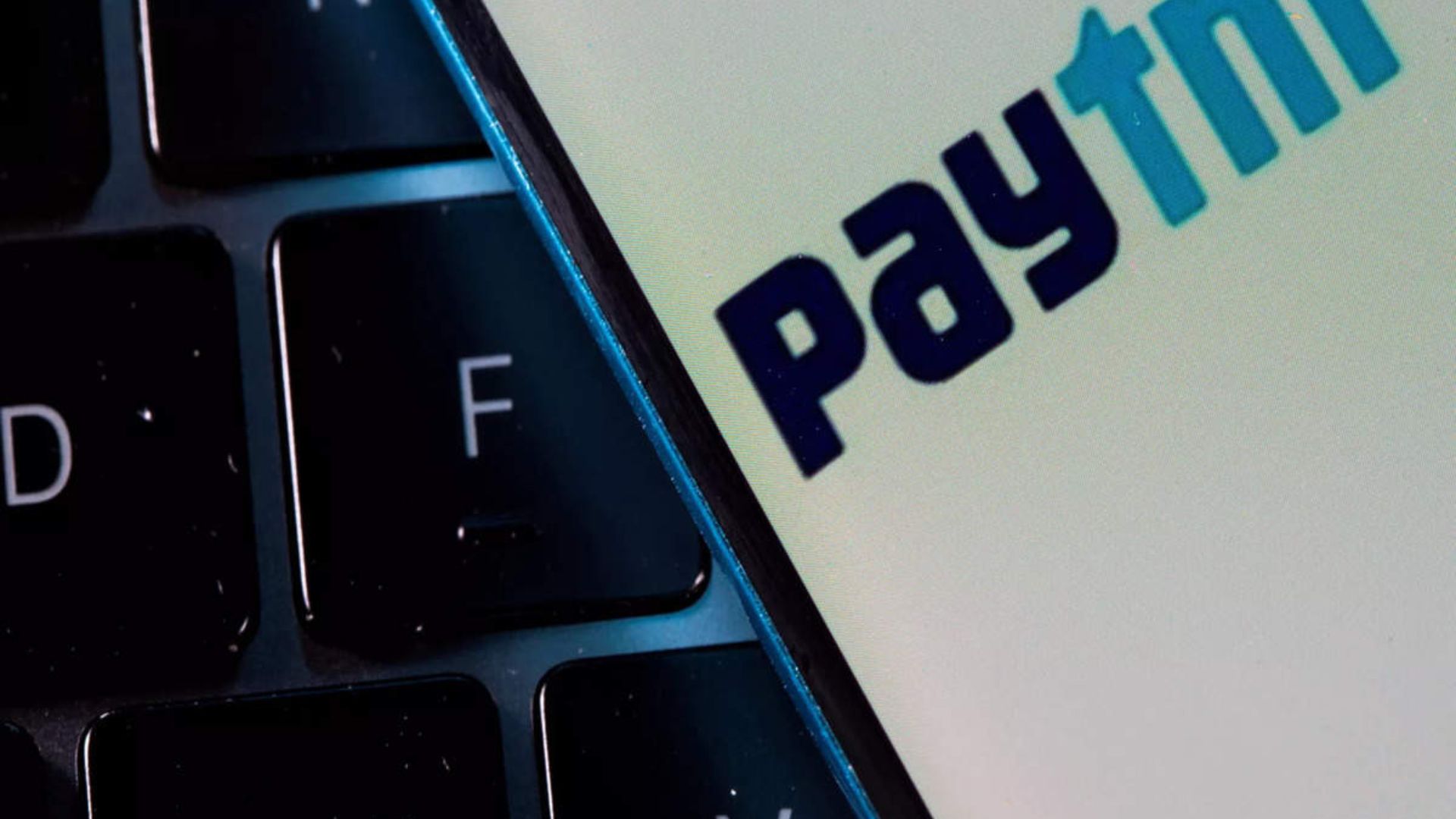 Paytm Shares Fall 5% After COO Bhavesh Gupta’s Resignation