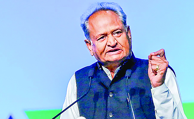 Gehlot at helm of Amethi battle leaves nothing to chance