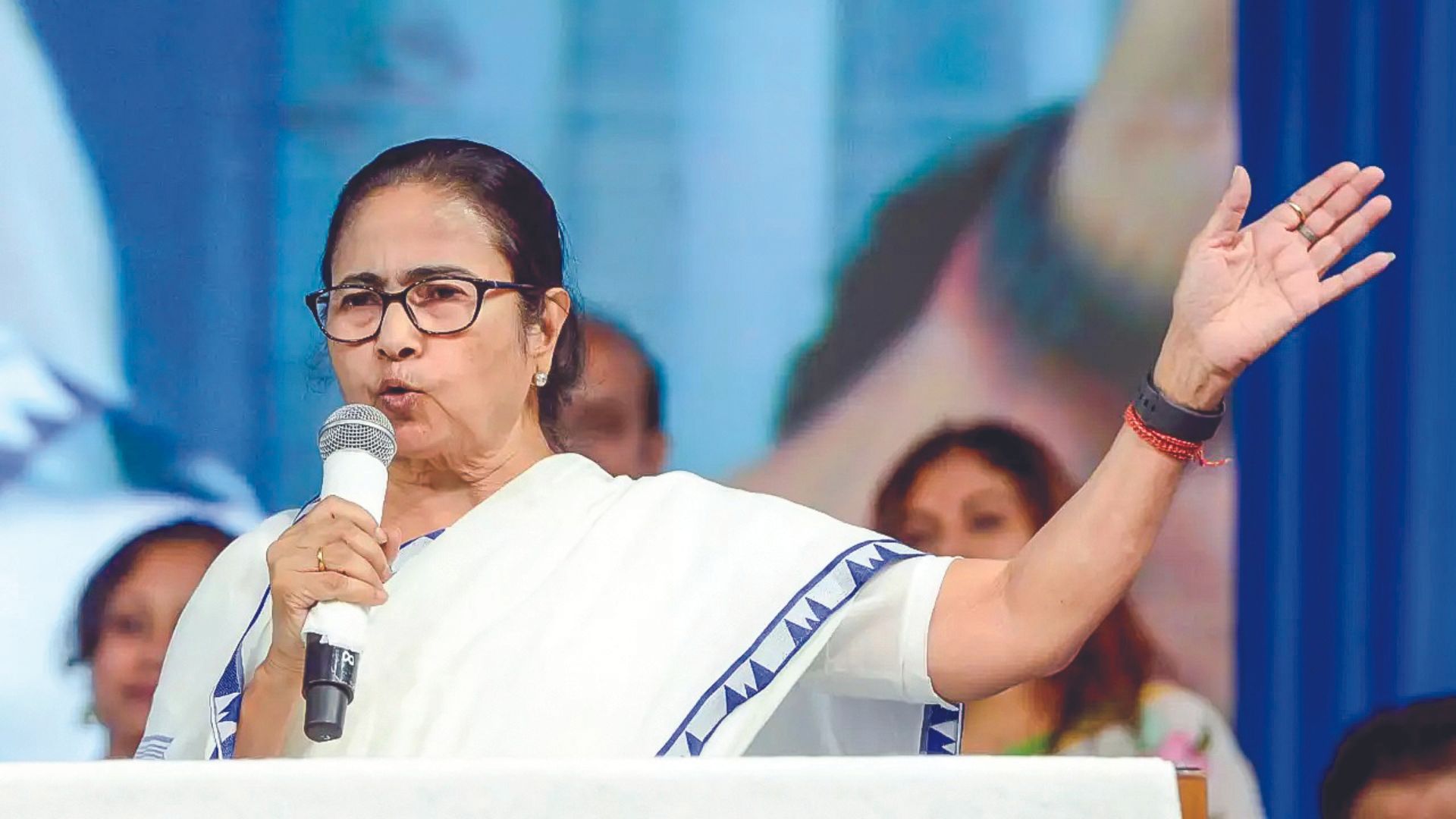 BJP spreading lies about submission of utilisation certificates for central projects: Mamata