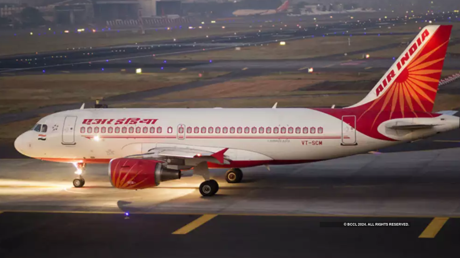 Passengers Wait Inside Cabin for 5 Hours as Air India Flight from Mumbai to San Francisco Delayed