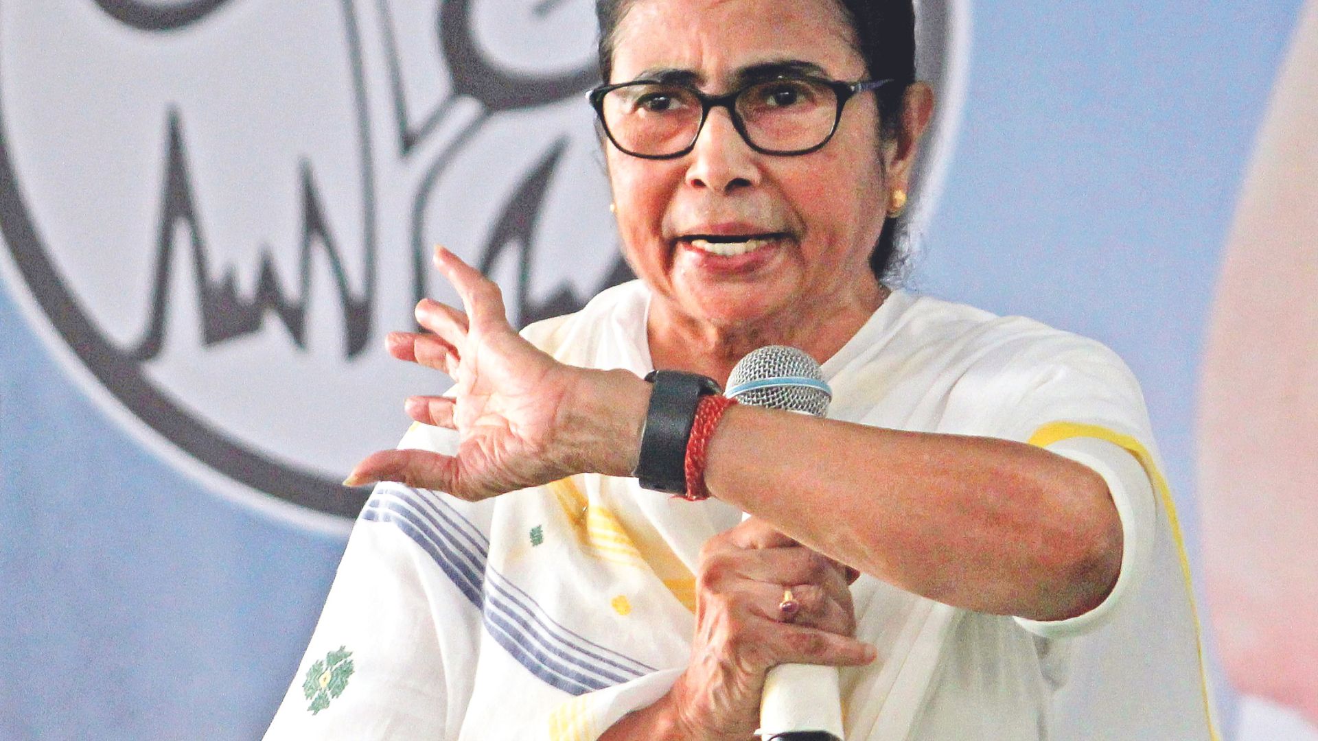 Big relief for Mamata amid polls as SC stays HC order