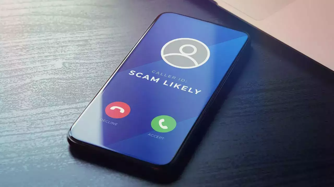 Prevent Yourself from Scam Calls with this AI Feature: Here’s How to Use it