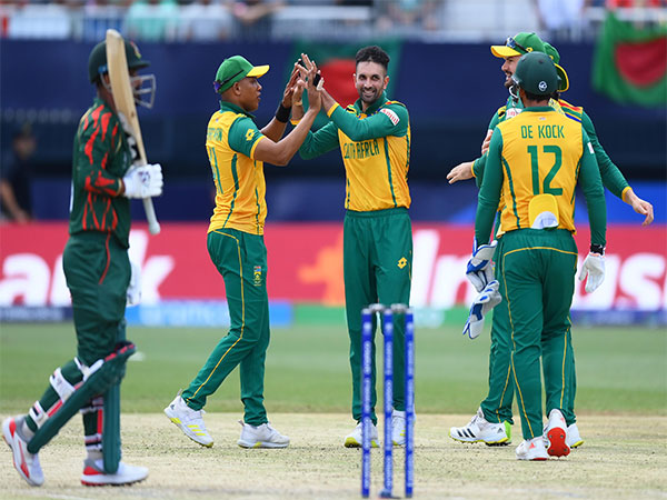 T20 World Cup 2024: South Africa Wins by 9 Wickets in Semi-Final 1, Qualifies for finals