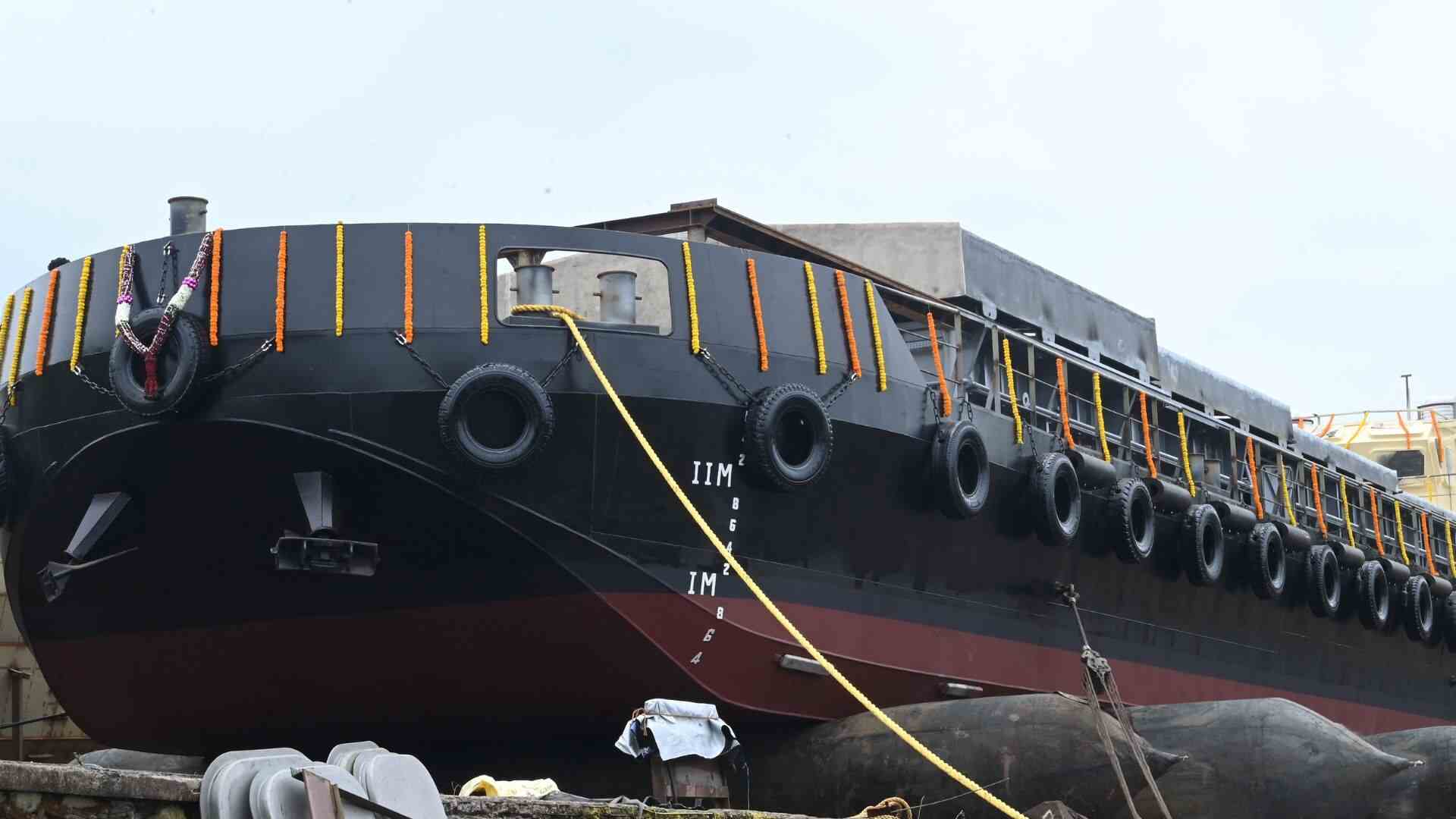 SECON Delivers Fifth ‘Missile Cum Ammunition Barge’ To Indian Navy