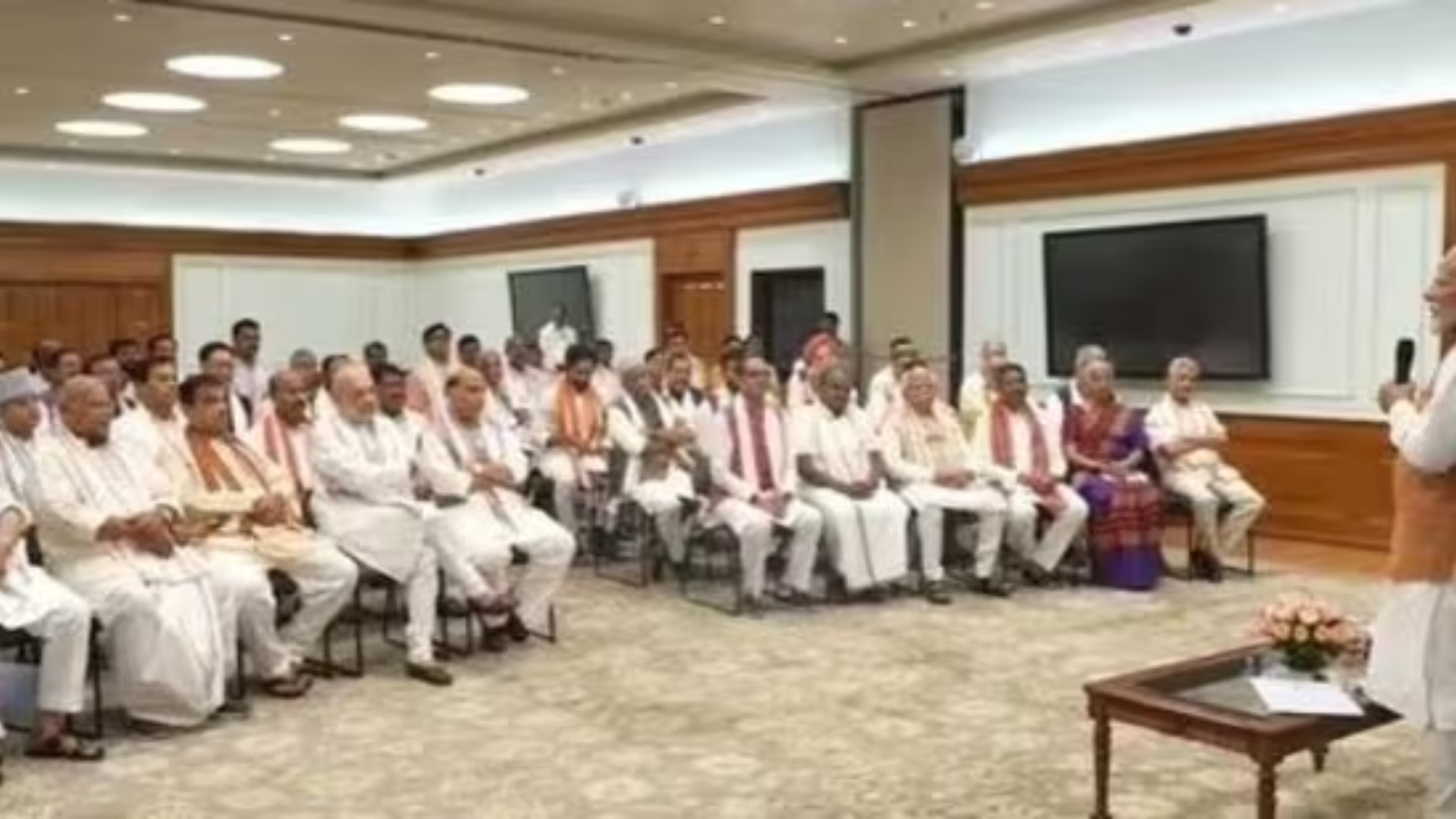 Ex Haryana CM Reveals What PM-Designate Modi Said In Tea Meeting Ahead Of Oath Ceremony